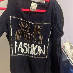 Lily bleu there are no rules in fashion cut out long sleeve super soft.L/14.